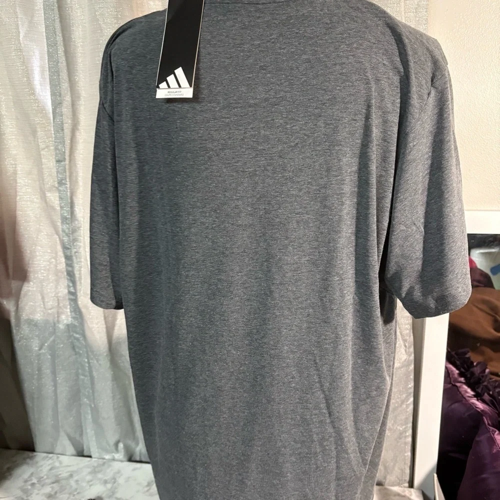 NWT Adidas men’s t-shirt size L